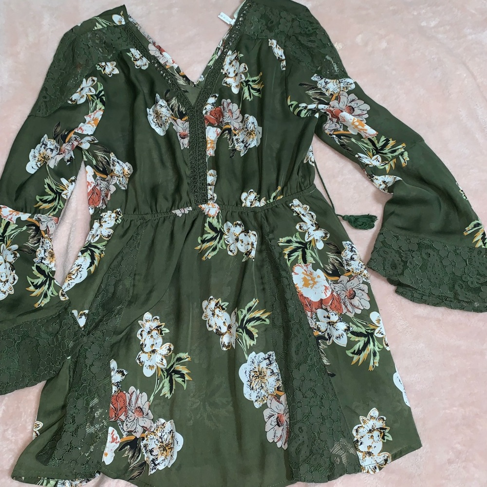 Large big sleeve dress shirt